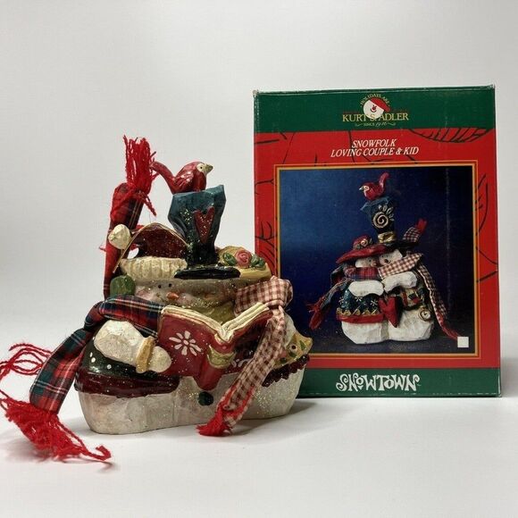 Kurt S Adler Snowtown Snowfolk Loving Couple & Kid Figure snowman carolers - Picture 2 of 11